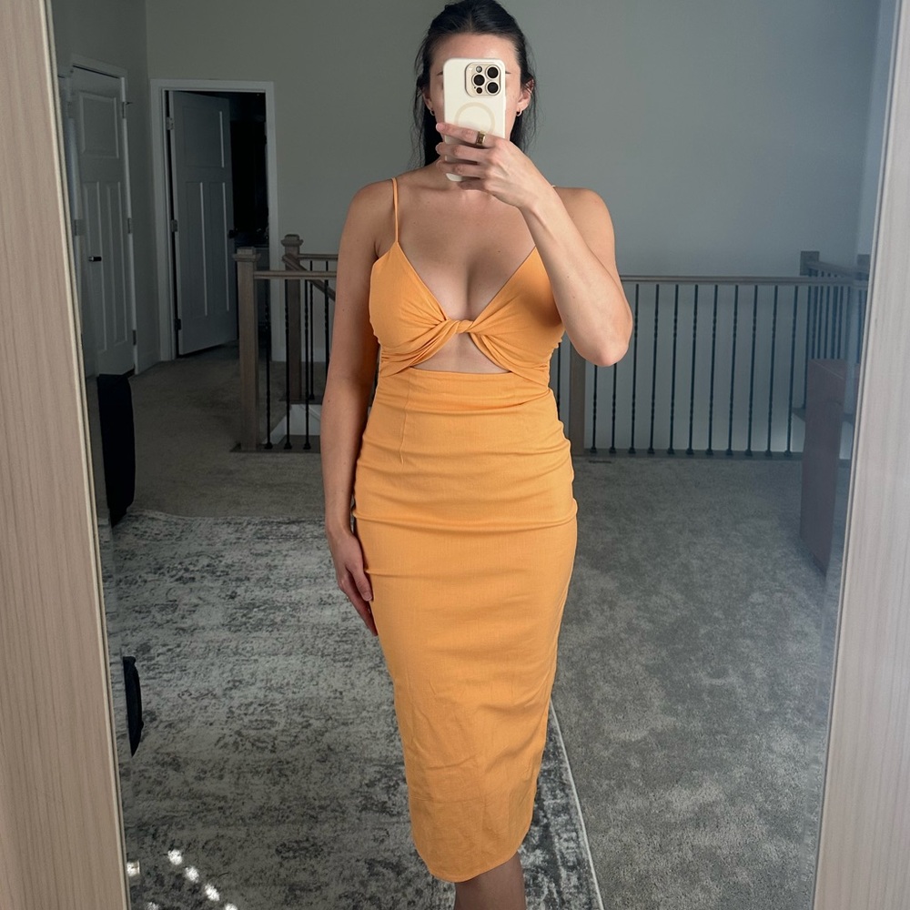 Sleeveless Orange Cutout Midi Dress